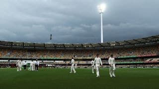 Resilient Pakistan defy Australia as thunderstorm closes in at The Gabba
